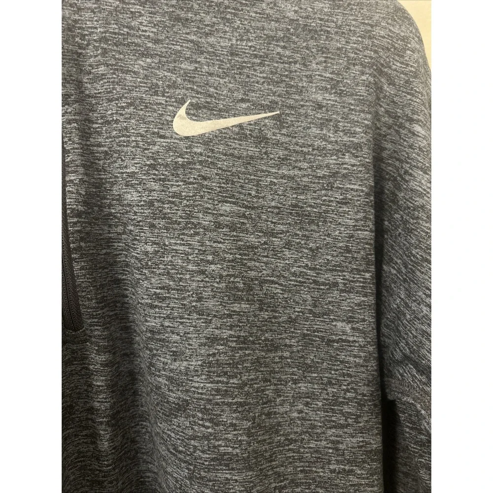 Nike Running Pullover Women S Gray Dri-Fit 1/4 Zip‎ Long Sleeve Athletic Top